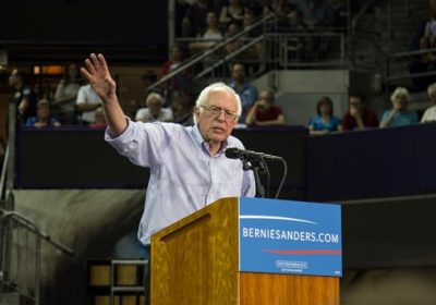 Štai ką Bernie Sandersas iš tikrųjų padarė pilietinių teisių judėjime – motina Jones